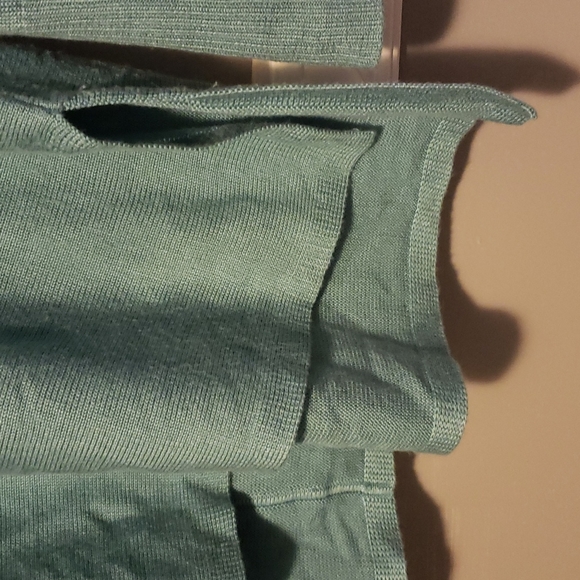 Van Heusen XL sweater - Picture 3 of 5